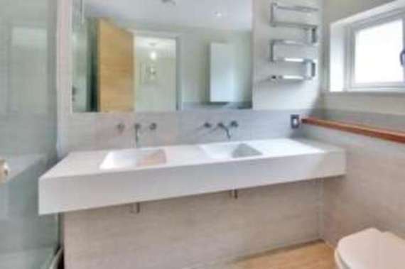 2 Bedroom Flat